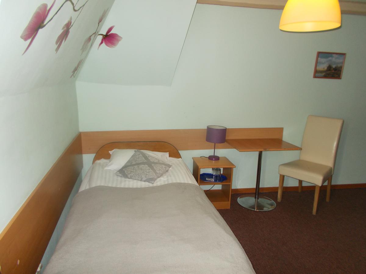 Motel Rezydent Breslavia Exterior foto