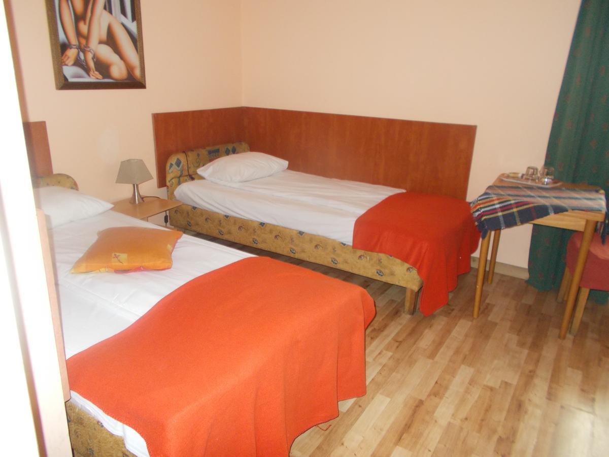 Motel Rezydent Breslavia Exterior foto